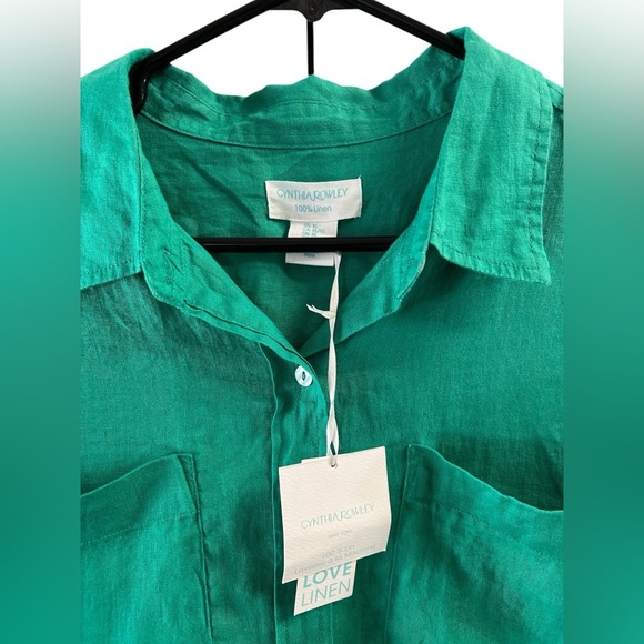 Green long sleeve linen button down blouse - Picture 3 of 4